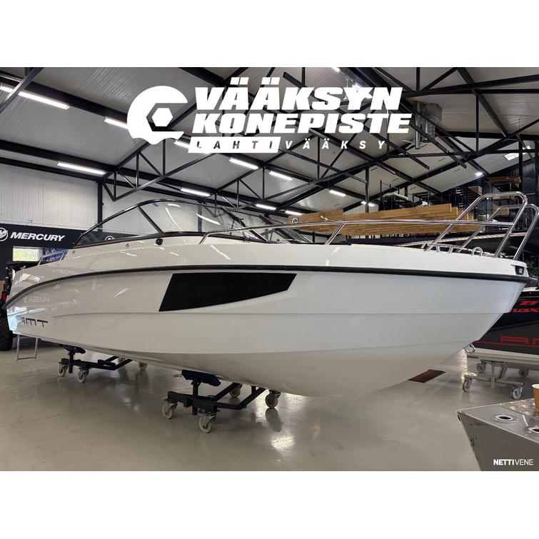 AMT 210 DC + Yamaha F150XB