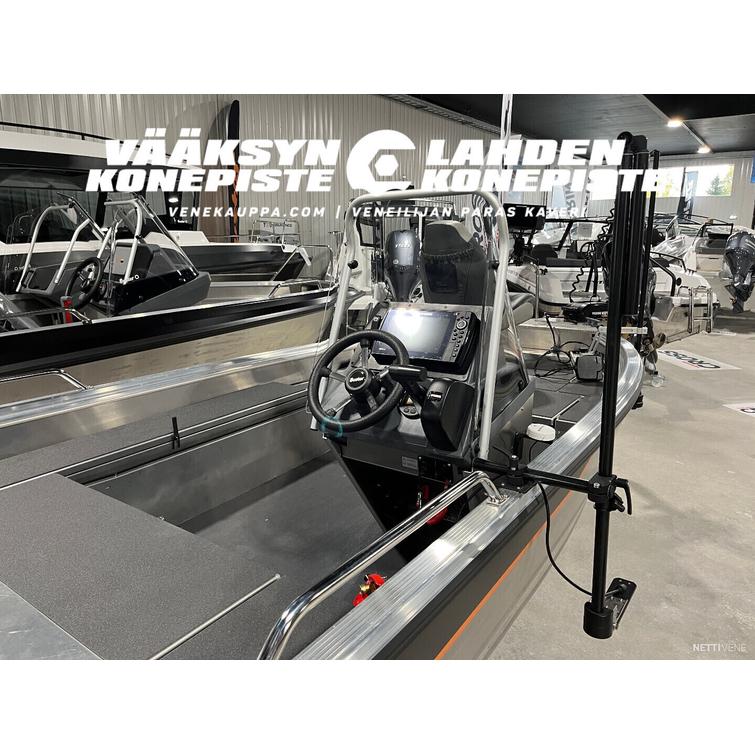 Buster M1 HEITTOKALA + Yamaha F40 FETL