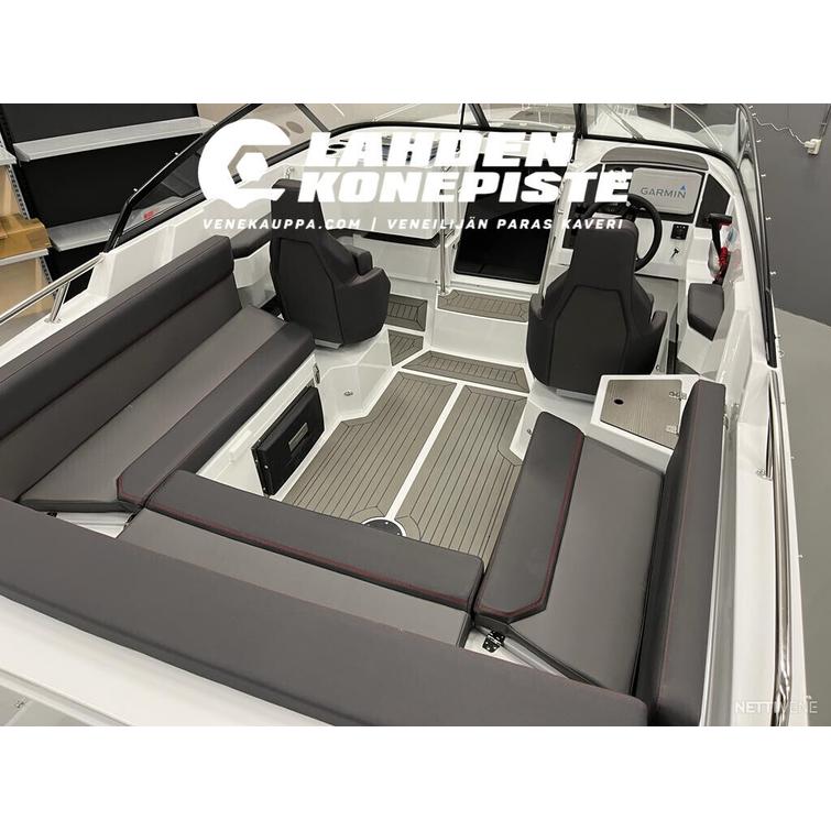 AMT 210 DC + Yamaha F150XB