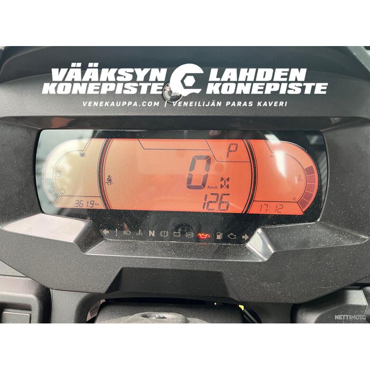 Can-Am Traxter XU HD9, T1b yli 60 km/h + BRP Premium-hyttipaketti