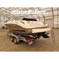 Sea Ray 235 Weekender + MerCruiser 4.3