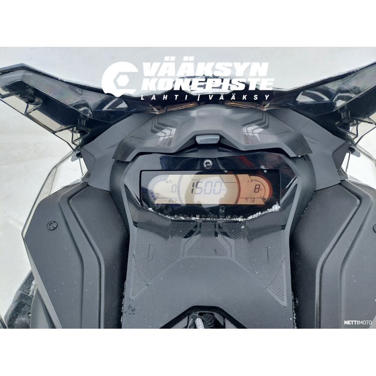 Lynx Commander 900ACE TURBO 2025