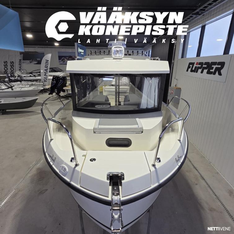 Quicksilver Captur 705 Pilothouse + Mercury F200 XL EFI DTS V6