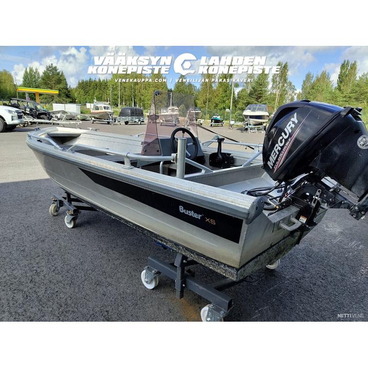 Buster XSR + Mercury F20