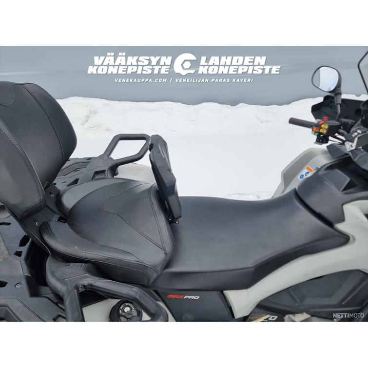 Can-Am Outlander Max