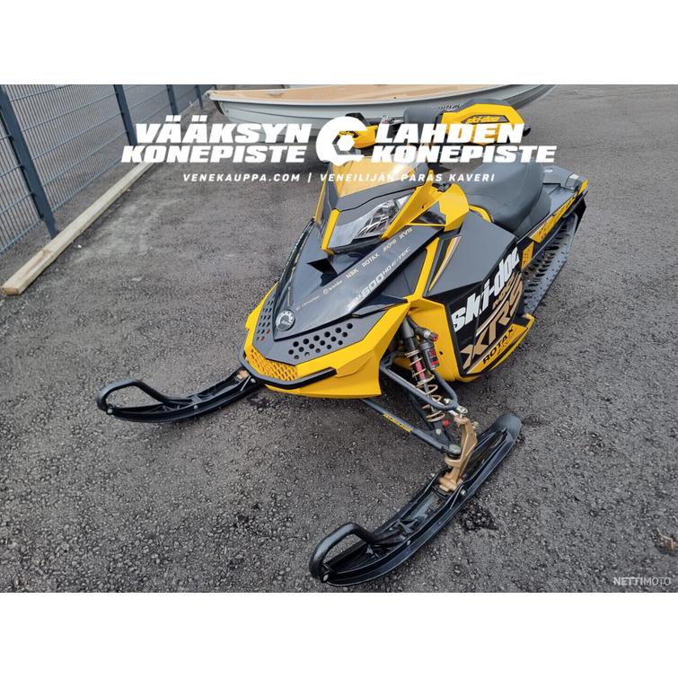 Ski-Doo MX Z