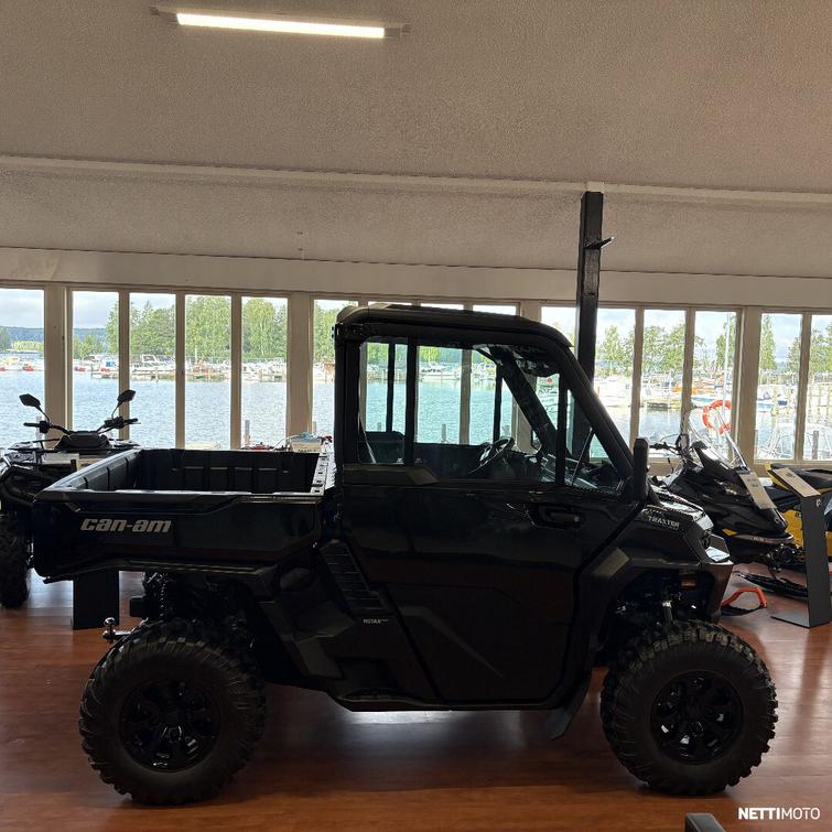 Can-Am Traxter XU HD11, T1b, yli 60 km/h