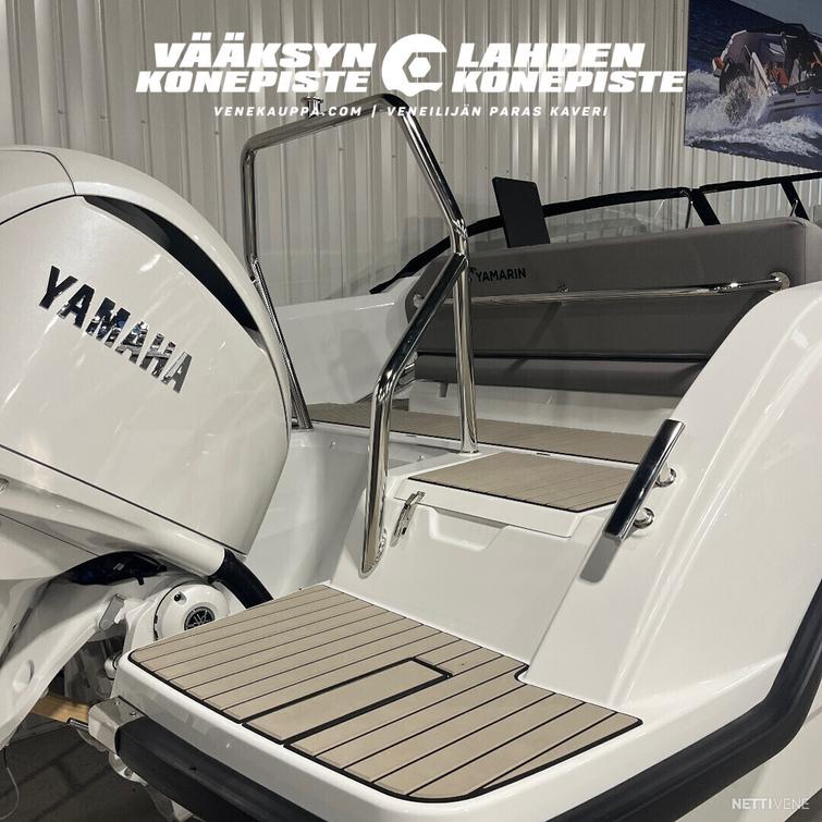 Yamarin 80 DC + Yamaha F300XSB2