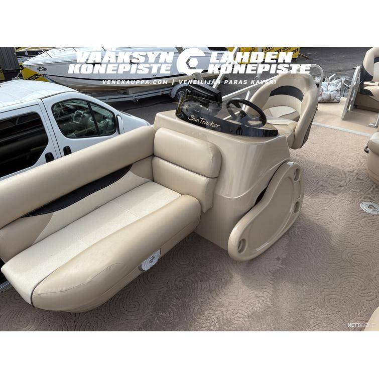 Tracker Sun Tracke + Mercury F115 ELPT EFI