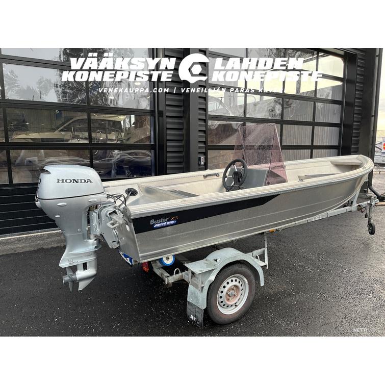 Buster XSR + Honda BF 20 D