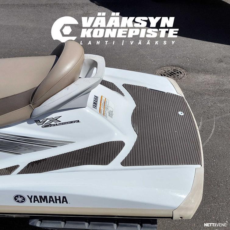 Yamaha VX Cruiser
