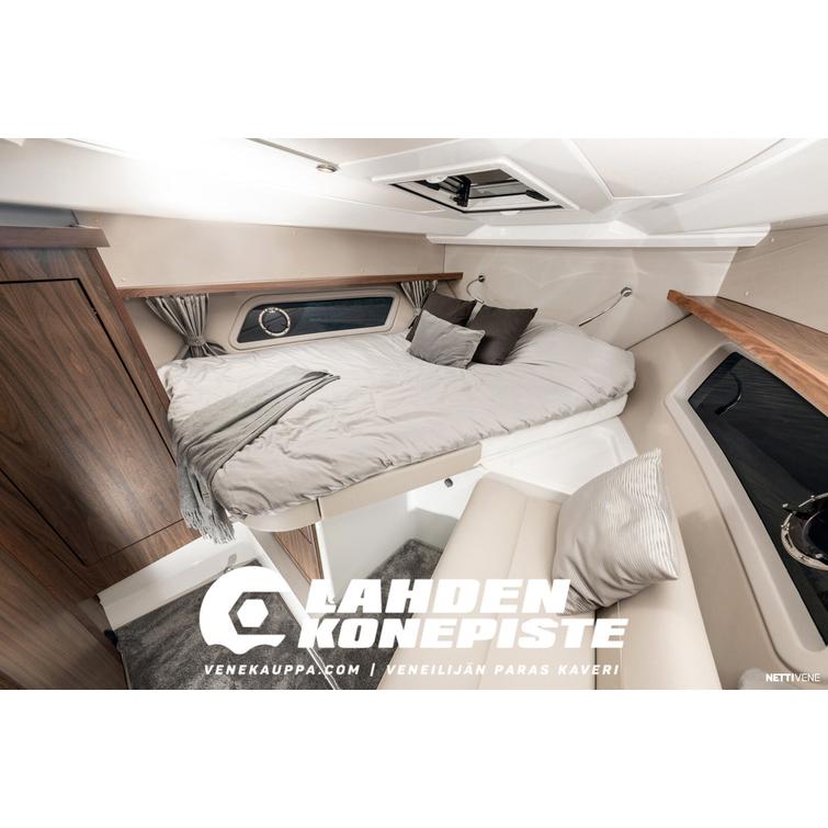 Grandezza 34 OC + Mercury MCM 4.5 L 250 Seacore DTS Bravo
