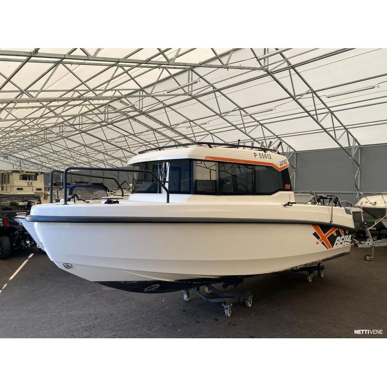 Bella RAID 700 + Mercury F200