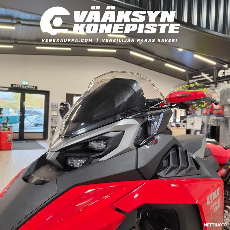 Lynx Rave 600R E-TEC(3500mm)7.2 in. digital display