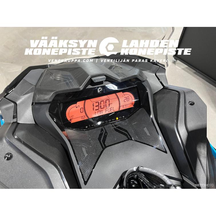 Lynx Commander RE 900 Ace Turbo R