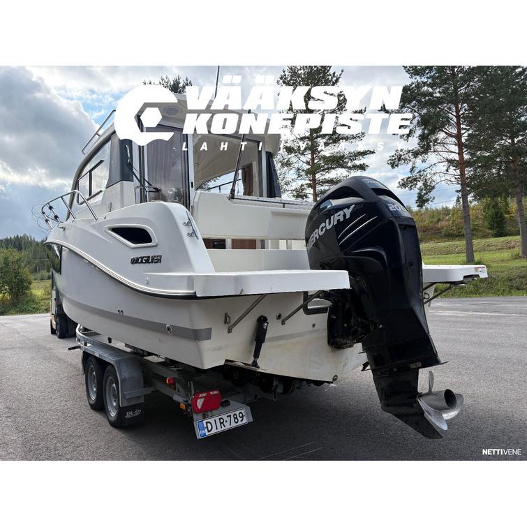 Quicksilver Activ 755 Weekend + Mercury F200