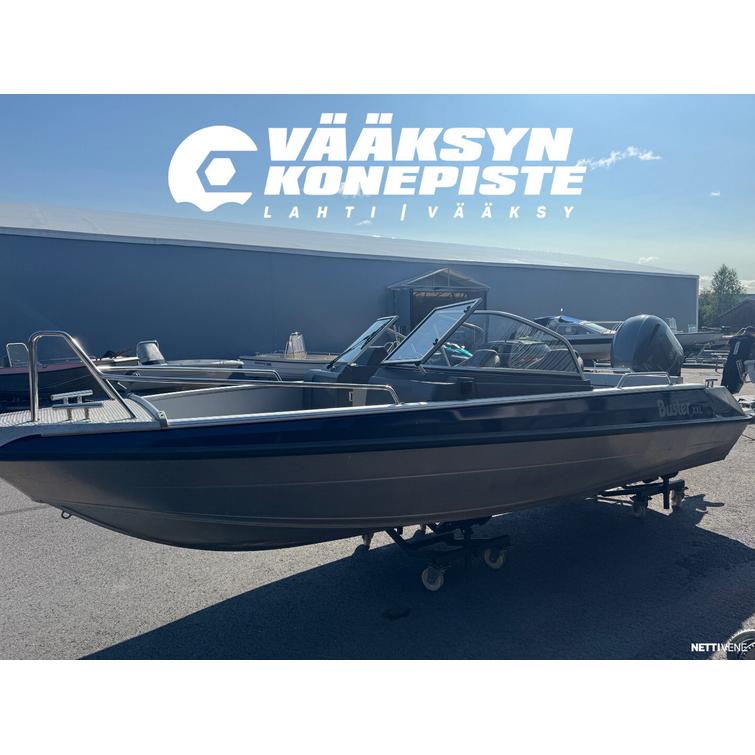 Buster XXL + Yamaha F150 DETX