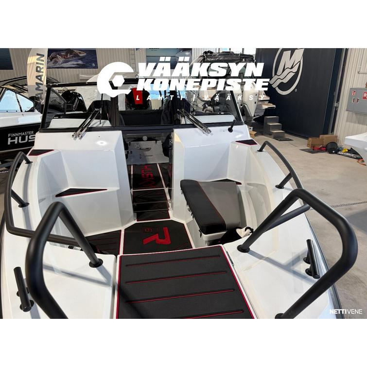 Finnmaster Husky R6 + Mercury R150 XL DS V6