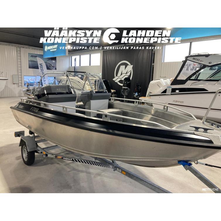 Buster L 2 + Yamaha F50