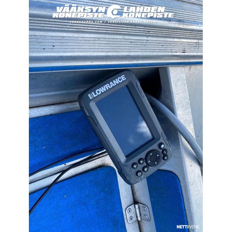Buster XS + Mercury F9,9