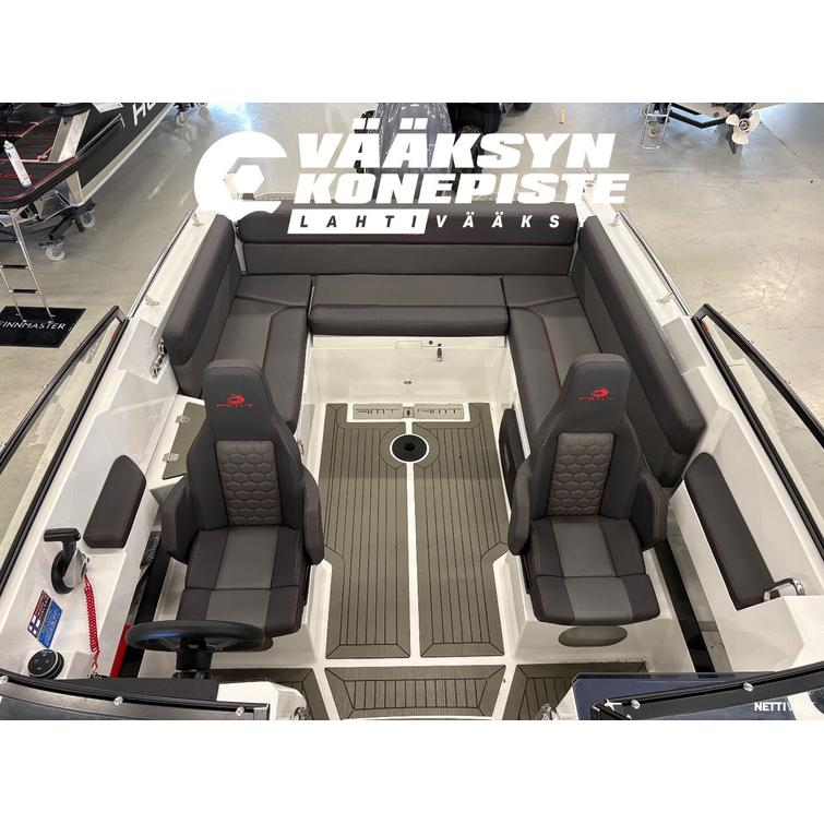 AMT 210 DC + Yamaha F150XB