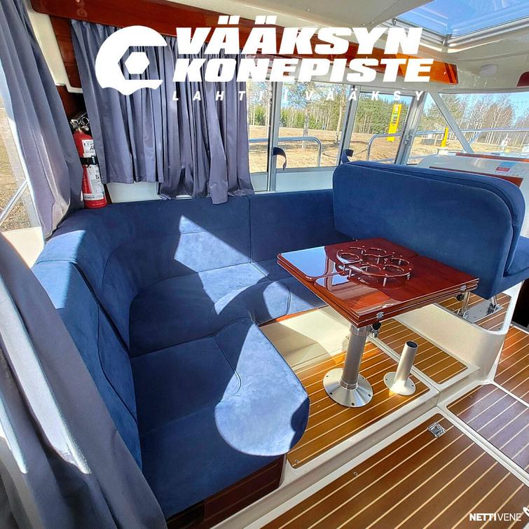 Aquador 32 C + Yanmar 440