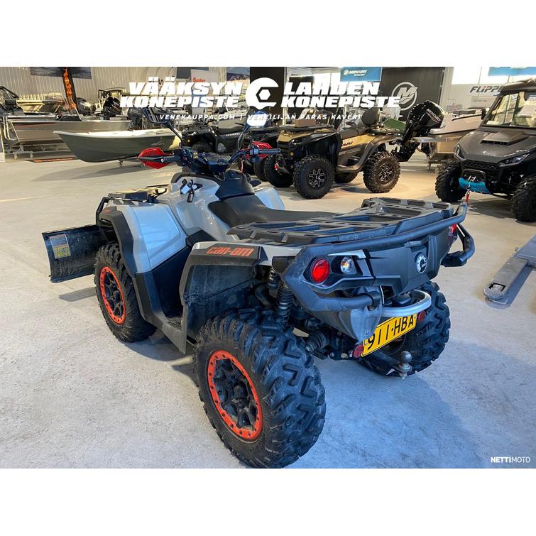 Can-Am Outlander