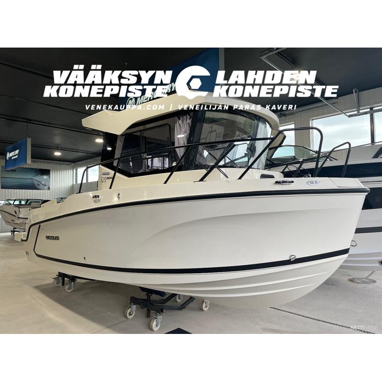 Quicksilver 625 PH + Mercury F150 XL EFI