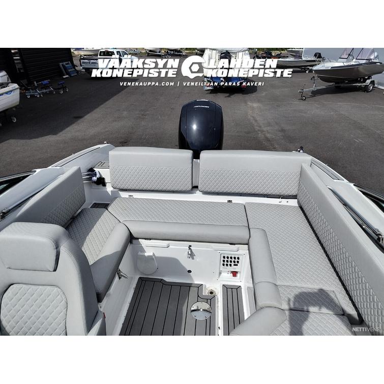 Flipper 650 DC + Mercury F150