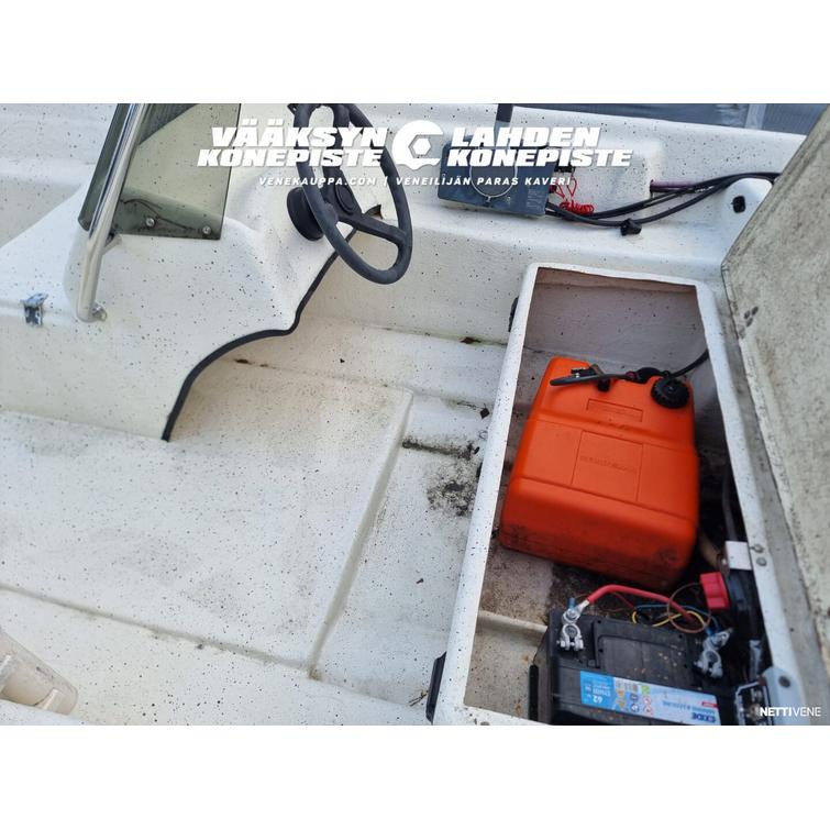 Suvi 4300 + Yamaha F20