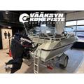 Buster XXL + Evinrude E-Tec