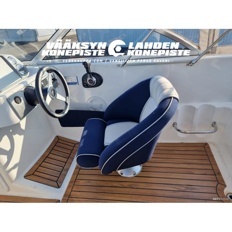 MV-Marin 5700 BR + Mercury F135