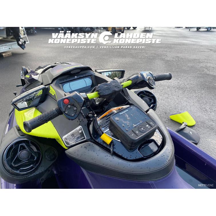 Sea-Doo RXP-XRS 300