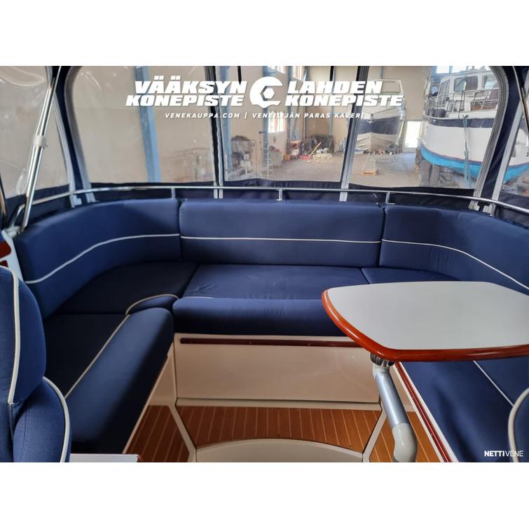 Aquador 23 HT + MerCruiser 2.8.es
