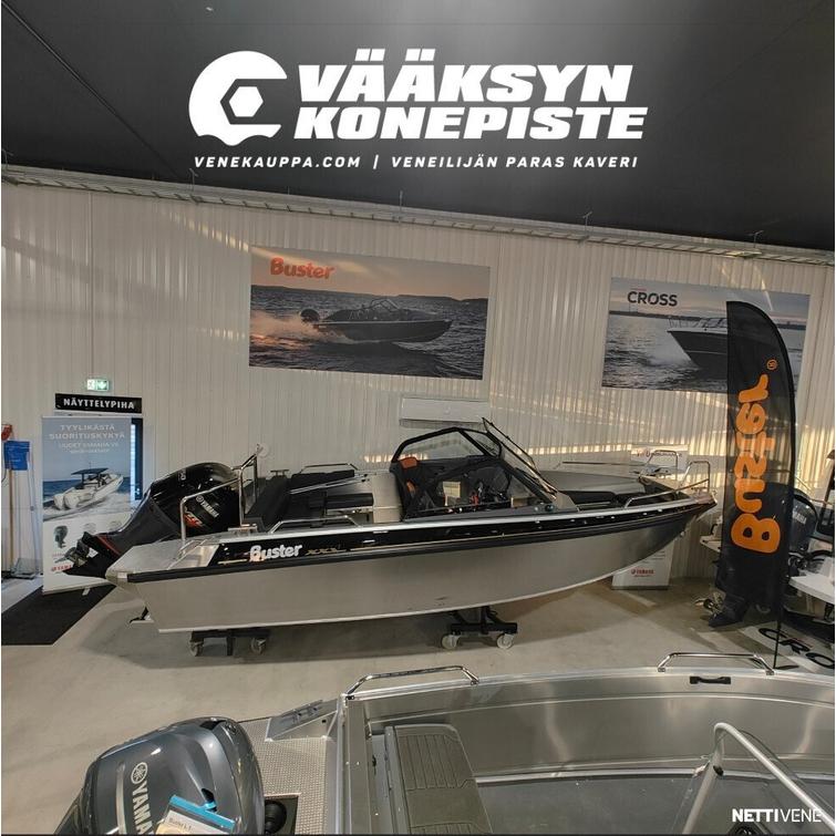 Buster XXL V-MAX + Yamaha V MAX VF150XB