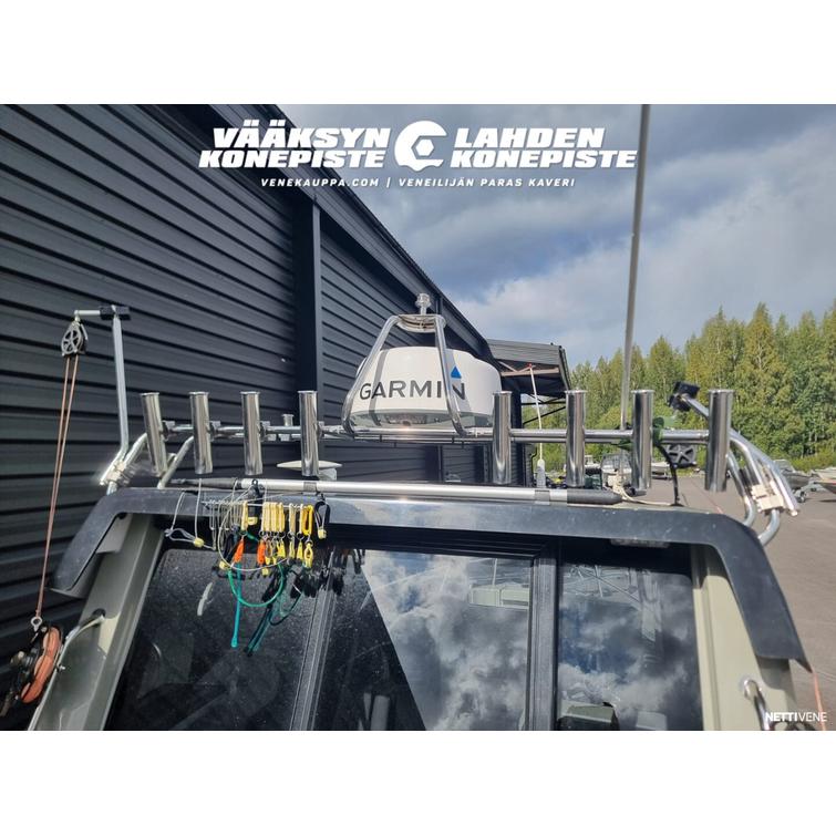 North Silver Eagle Cabin 655 + Yamaha F200