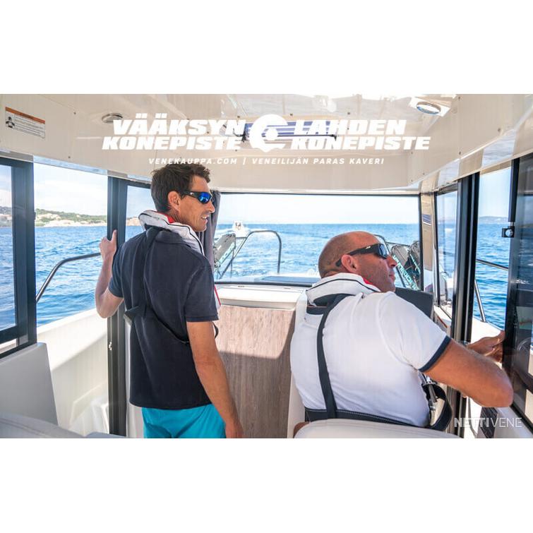 Quicksilver Captur 705 Pilothouse + Mercury F200 XL EFI DTS V6
