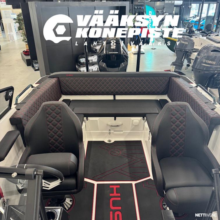 Finnmaster Husky R7 + Mercury F200 XL DS V6