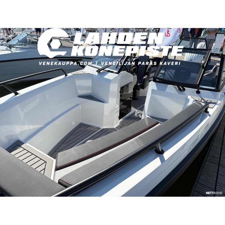 Finnmaster Husky R8s + Yamaha F300 XSB