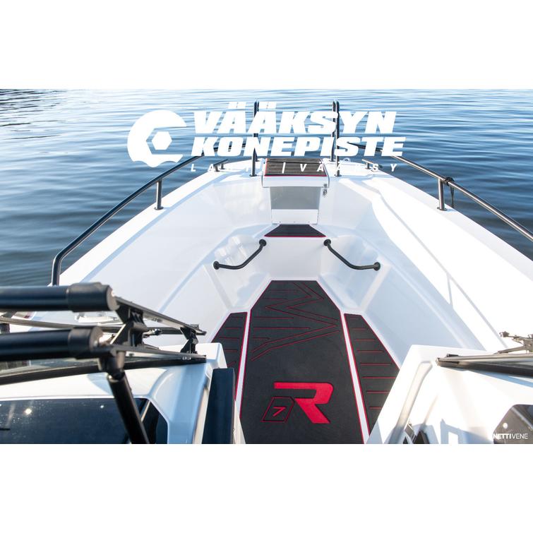 Finnmaster Husky R7 + Mercury F200 XL DS V6