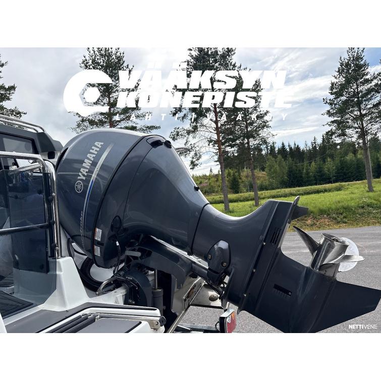 Yamarin Cross 60 Cabin + Yamaha F115