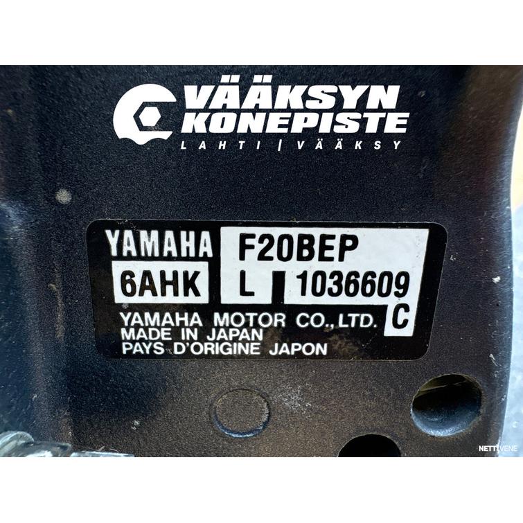 Buster XSR + Yamaha F20 BEPL