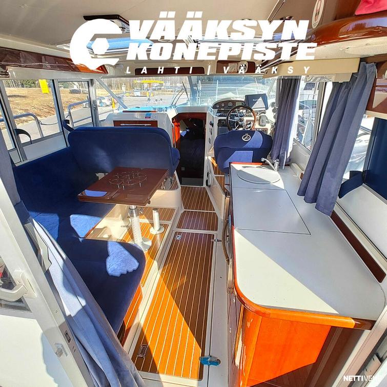 Aquador 32 C + Yanmar 440