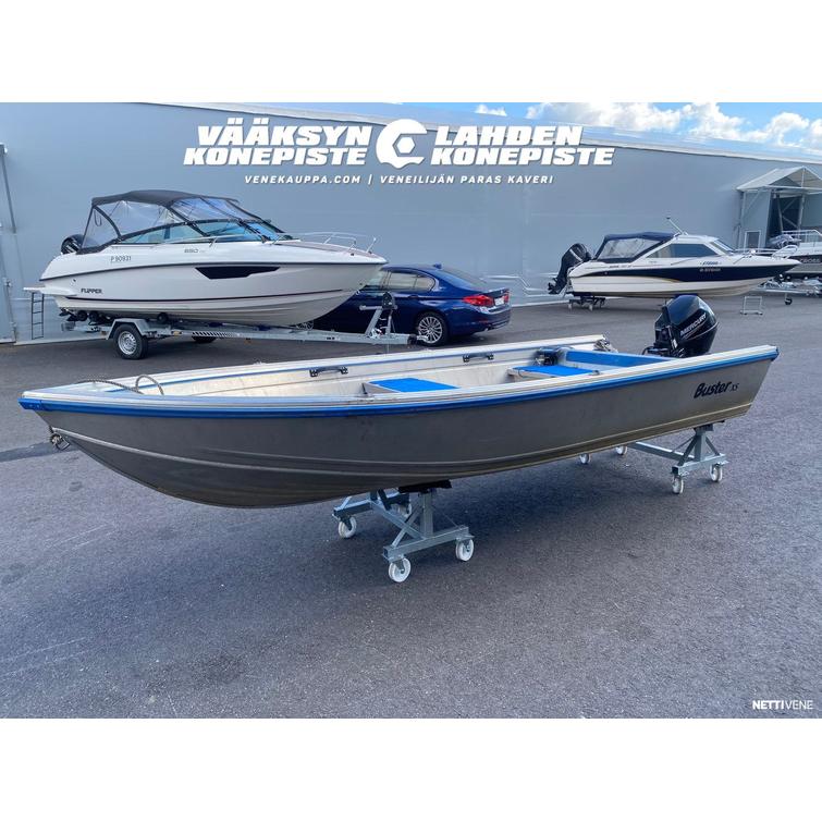Buster XS + Mercury F9,9
