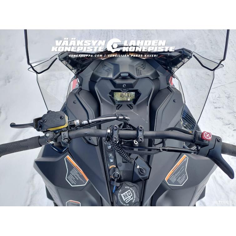 Ski-Doo Skandic SPORT 600 EFI 154"/1.25" Utility WT Electric Start