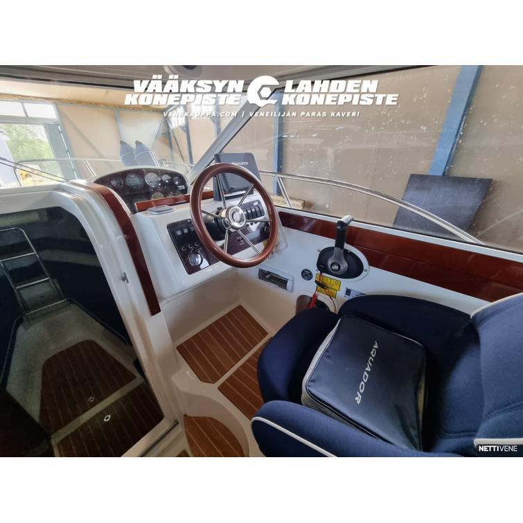 Aquador 23 HT + MerCruiser 2.8.es