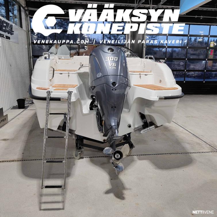 Yamarin 79 DC + Yamaha F300XCB