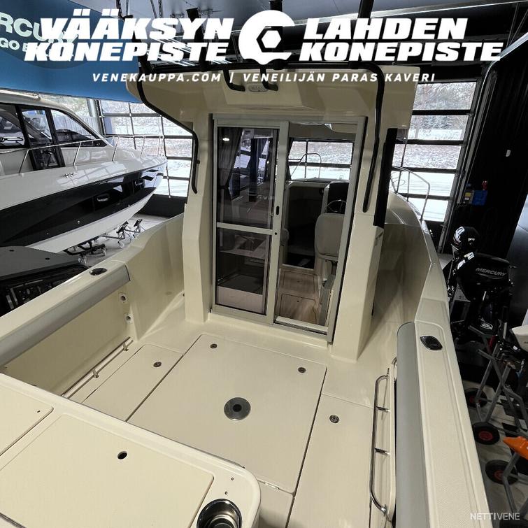 Quicksilver Captur 705 Pilothouse + Mercury F150 XL