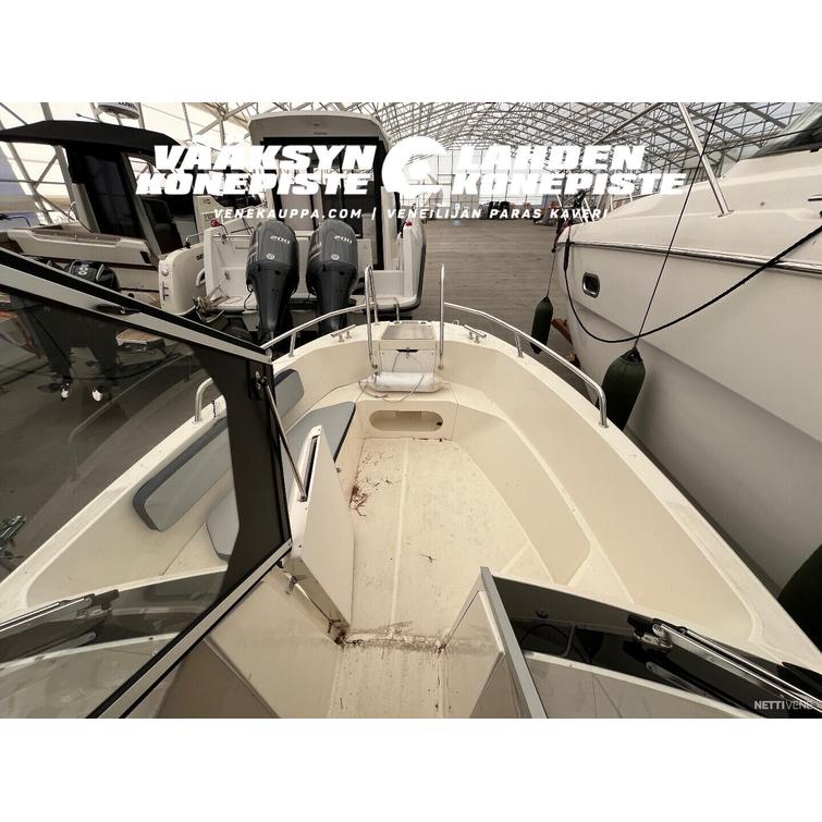 Buster Magnum E + Yamaha F200 GETX