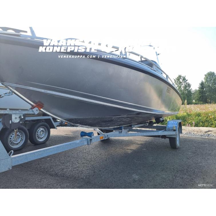 Buster LX + Yamaha F60